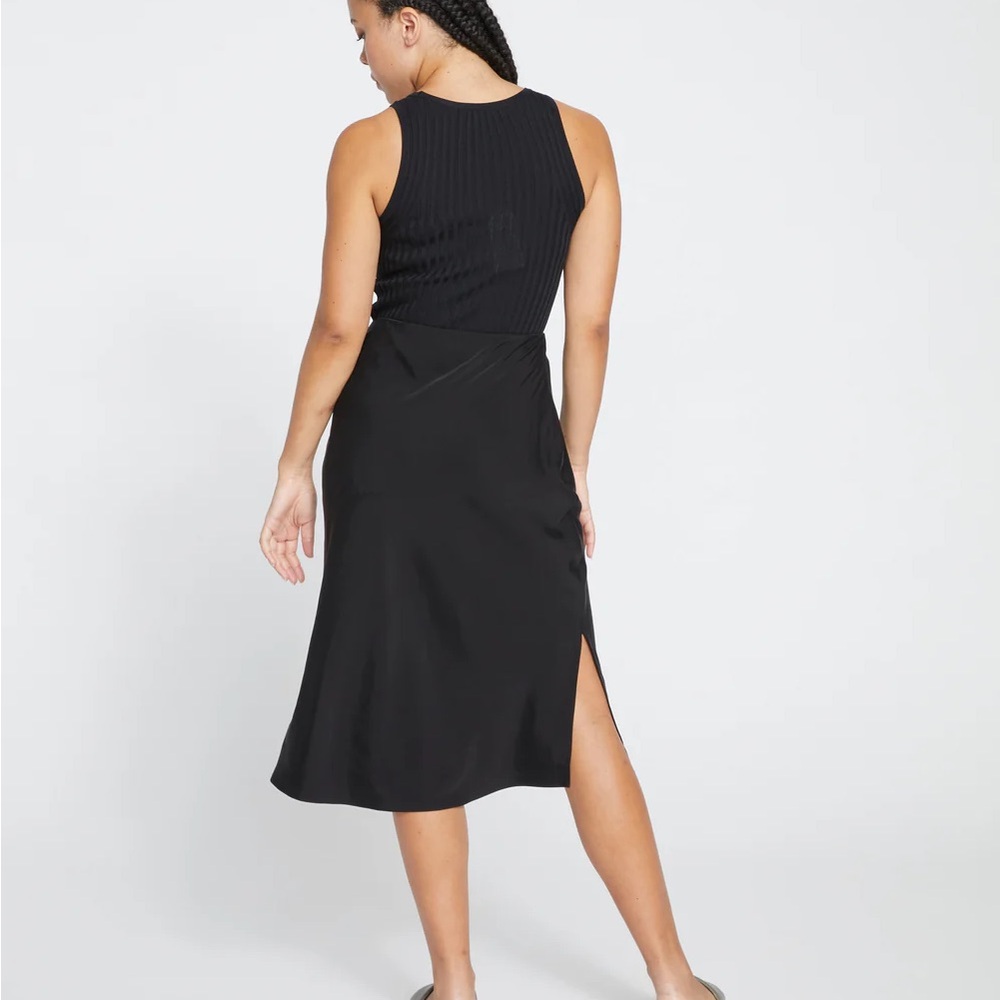 Universal Standard Silky Black Midi Skirt